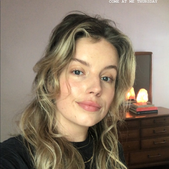 Meet your Posher, Haley - Picture 1 of 1